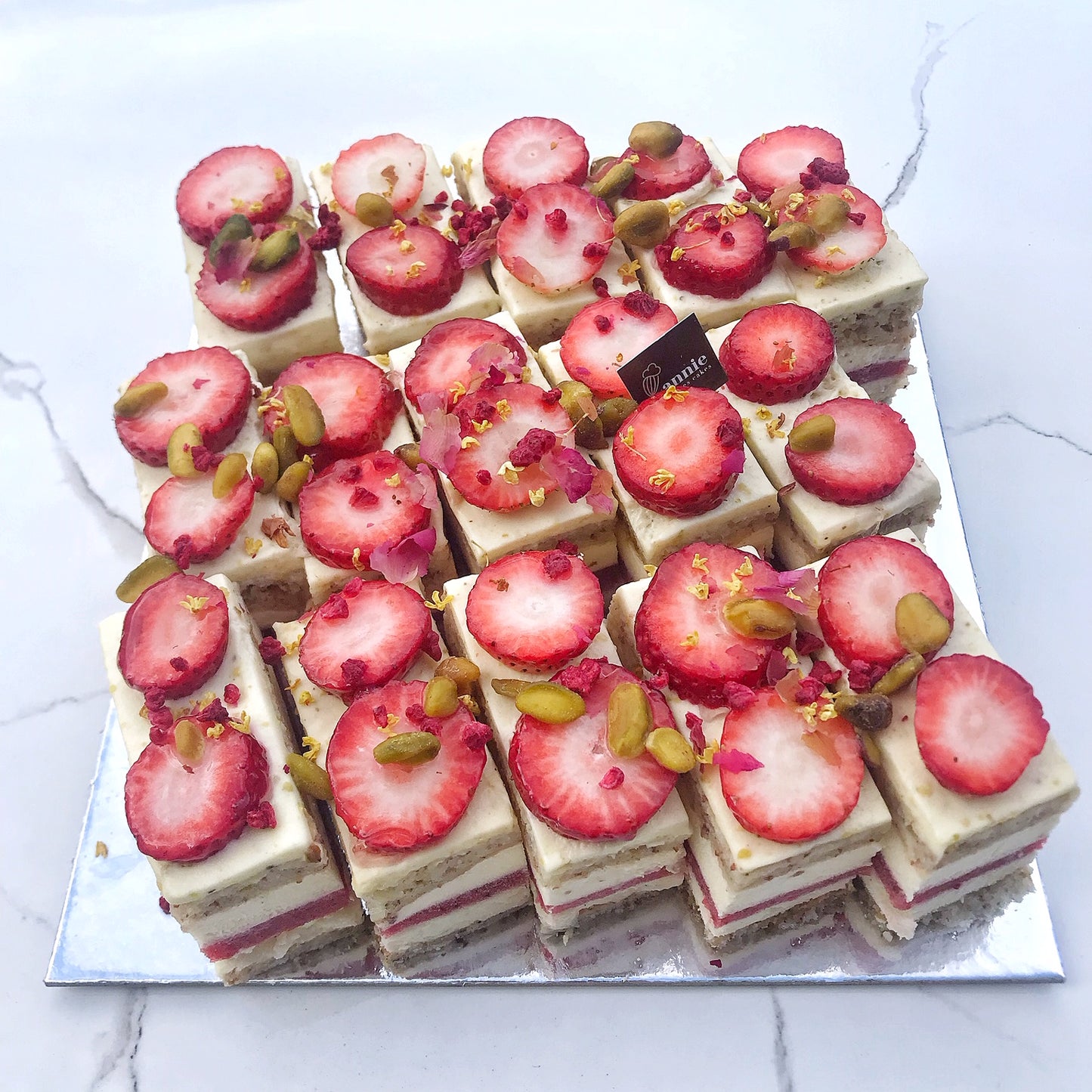 SIGNATURE STRAWBERRY AND PISTACHIO CAKE (GF)