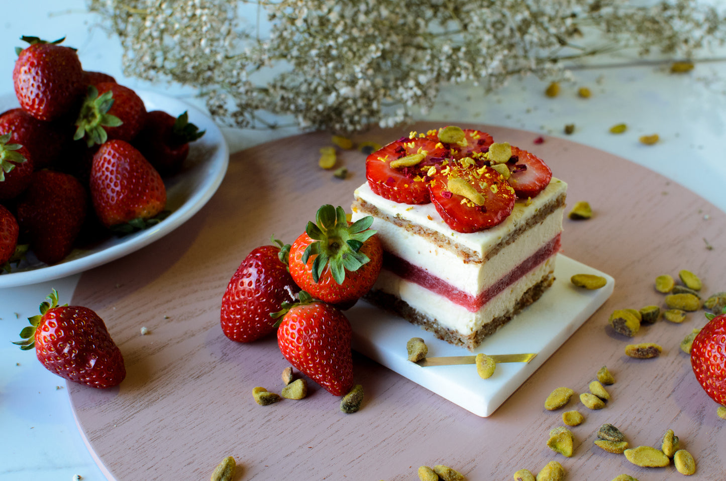 SIGNATURE STRAWBERRY AND PISTACHIO CAKE (GF)